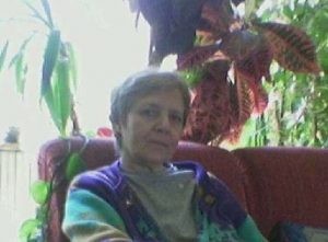 فردوس البحرة لمجلة سيدة سوريا : بعد نضال السوريات لعقود “ما تزال هناك مواد في قانون العقوبات، تتيح الاغتصاب الزوجي ومواد يستفيد منها قتلة النساء، بحجة جرائم الشرف”